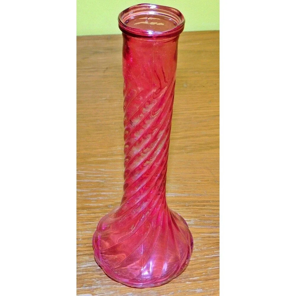 ZGS Cranberry Glass Twisted Swirl Bud Vase